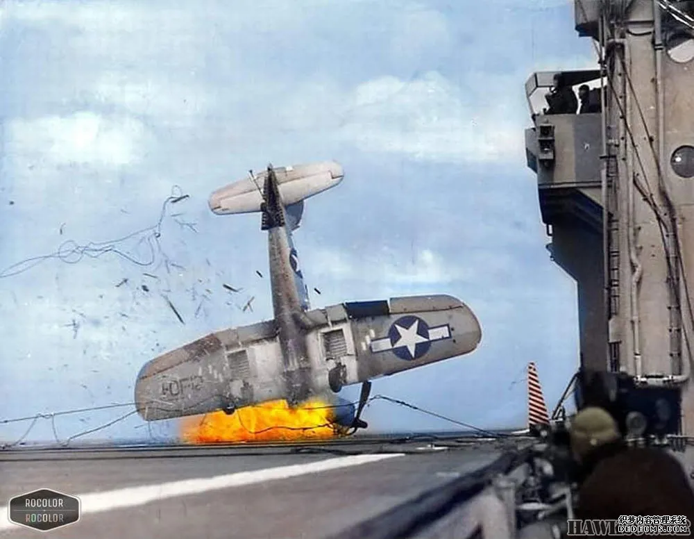 “海（hǎi）盜殘骸”場（chǎng）景模型：生（shēng）動再現（xiàn）1945年F4U戰鬥機(圖7)