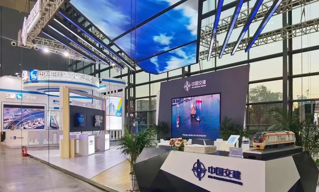 振華重工攜核心裝備（bèi）模型亮相第二屆中國（guó）·非洲（zhōu）經(圖5)