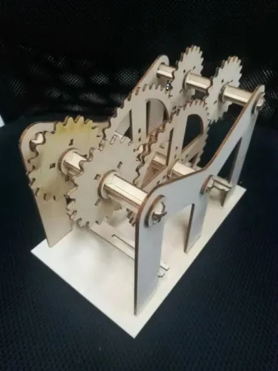 第二次做機械模型能做成啥樣？(圖4)