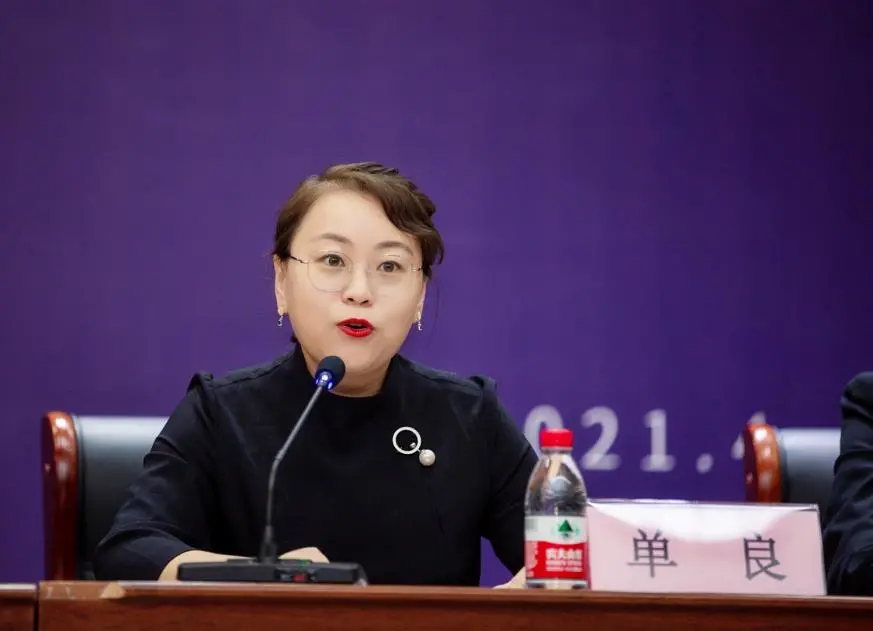 機械產(chǎn)品三維模型設(shè)計(jì)職業技能等級證書(圖3) 機械產(chǎn)品三維模型設(shè)計職業技(jì)能等級證書(圖3)