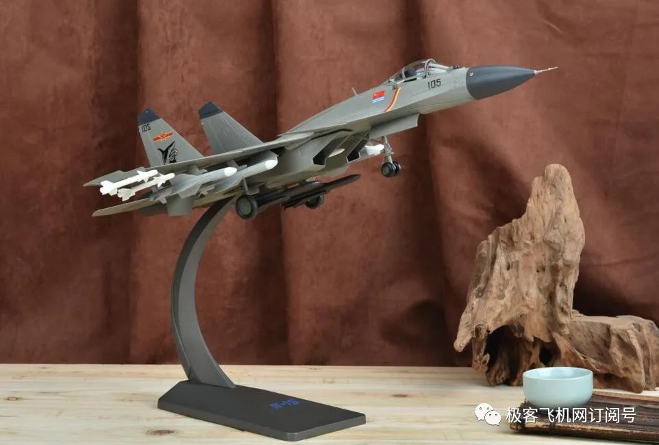 殲-15、殲-20戰鬥機模型,高仿真等比例縮放,高(圖2) 殲-15、殲-20戰(zhàn)鬥(dòu)機模型,高仿真等比例縮放,高(圖2)