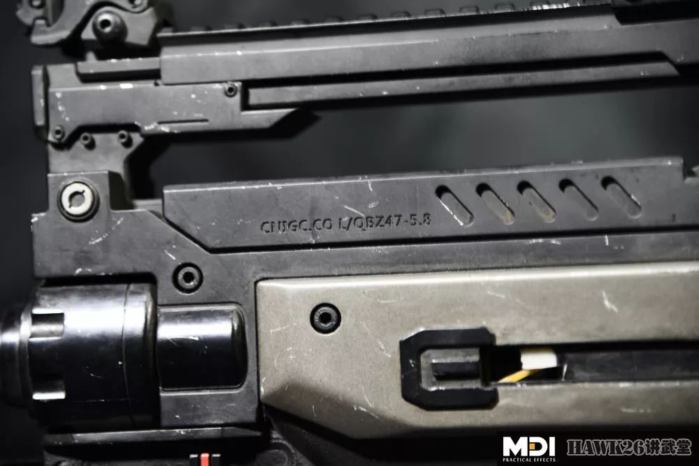 中國最高道具製作水平:細(xì)看《流浪地球》的(de)步(圖3) 中國最高道具製作水平(píng):細看《流(liú)浪(làng)地球》的步(圖(tú)3)