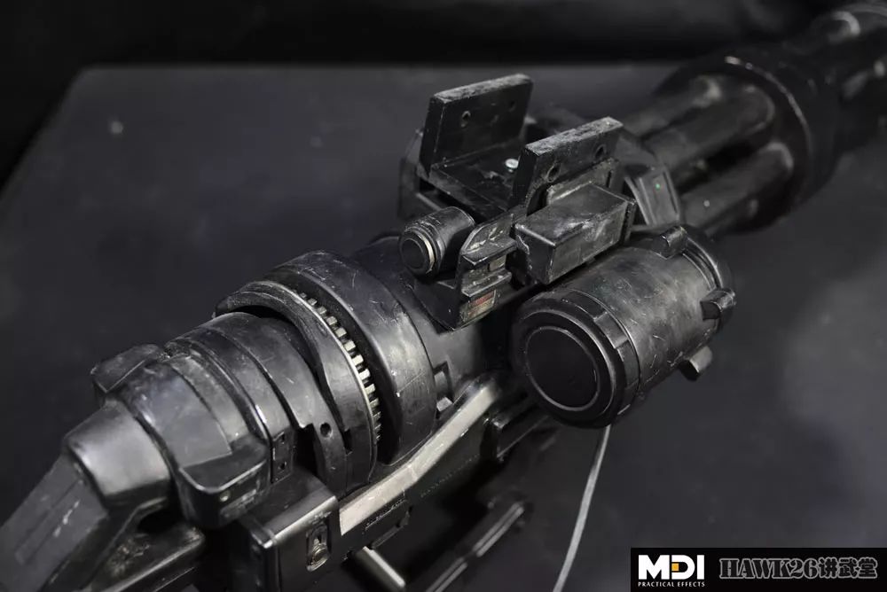 中國最高道(dào)具製(zhì)作水平:細看(kàn)《流浪地球》的步(bù)(圖18) 中國最高(gāo)道具製作水平:細(xì)看《流浪地球》的步(圖18)